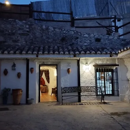 Casa Rural Cueva El Sauce Pegalajar Exterior photo
